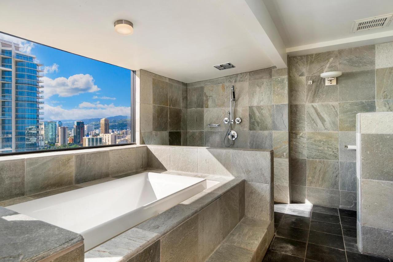 Oceanview Penthouse Suite โฮโนลูลู ภายนอก รูปภาพ