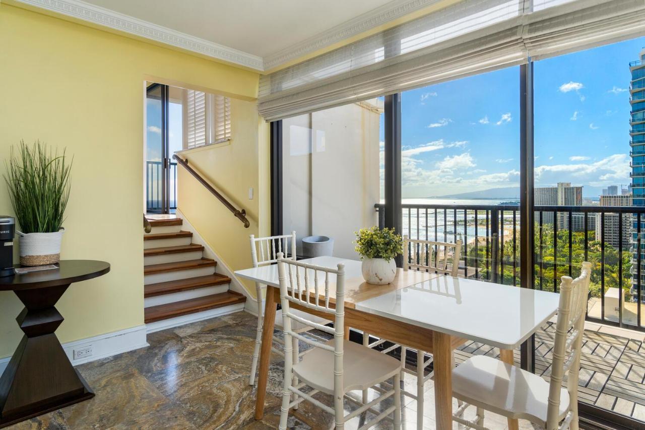 Oceanview Penthouse Suite โฮโนลูลู ภายนอก รูปภาพ