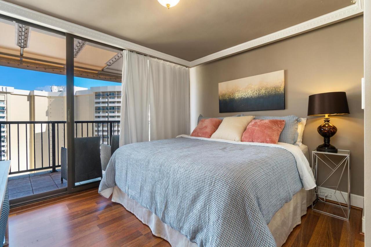 Oceanview Penthouse Suite โฮโนลูลู ภายนอก รูปภาพ
